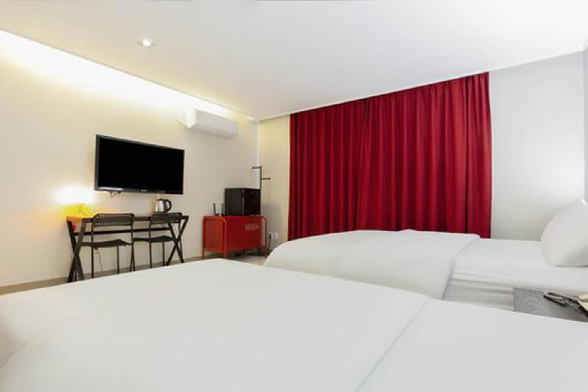 G Tourist Hotel Wolmido Incheon Extérieur photo