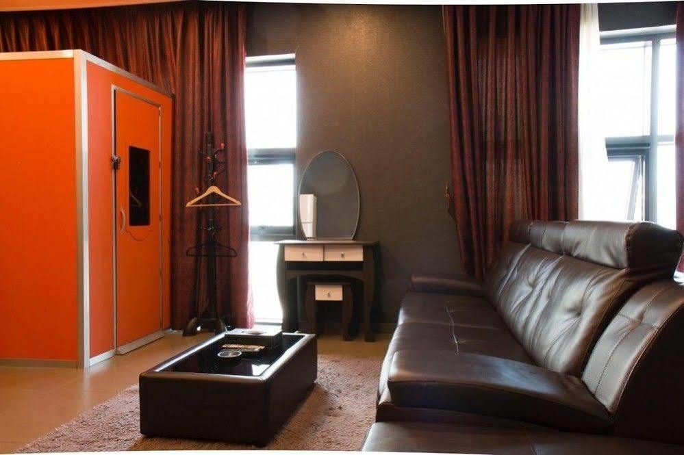G Tourist Hotel Wolmido Incheon Extérieur photo