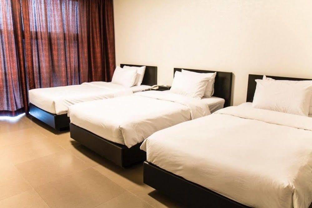 G Tourist Hotel Wolmido Incheon Extérieur photo