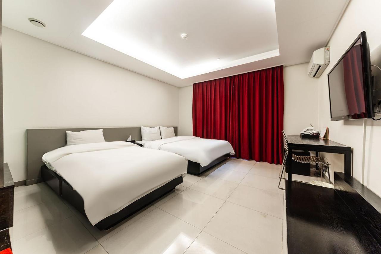 G Tourist Hotel Wolmido Incheon Extérieur photo